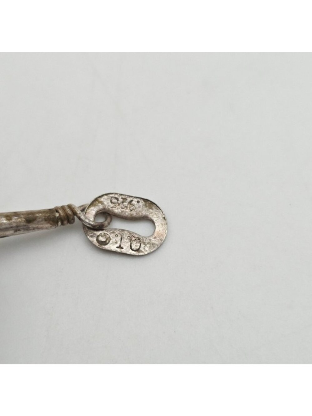 30” Old Carlisle Native American Liquid Sterling Silver 30 Strand Necklace Cones - Picture 12 of 13
